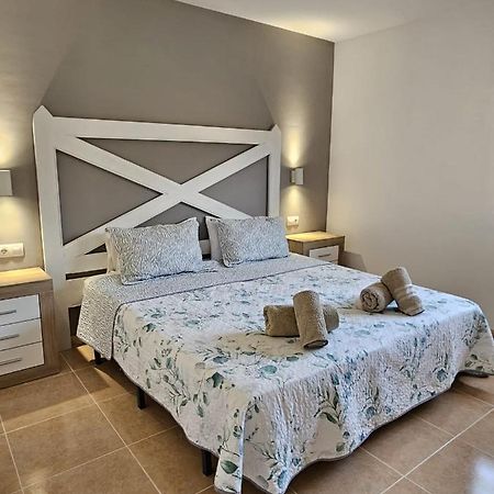 Casa Mari Y Jose Con Grandes Piscinas Y Wifi Gratis Apartment Corralejo Bagian luar foto