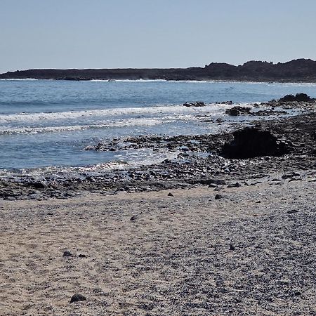 Casa Mari Y Jose Con Grandes Piscinas Y Wifi Gratis Apartment Corralejo Bagian luar foto