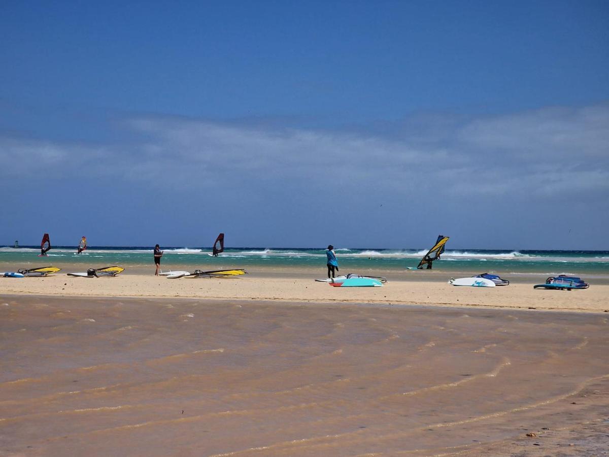 Casa Mari Y Jose Con Grandes Piscinas Y Wifi Gratis Apartment Corralejo Bagian luar foto