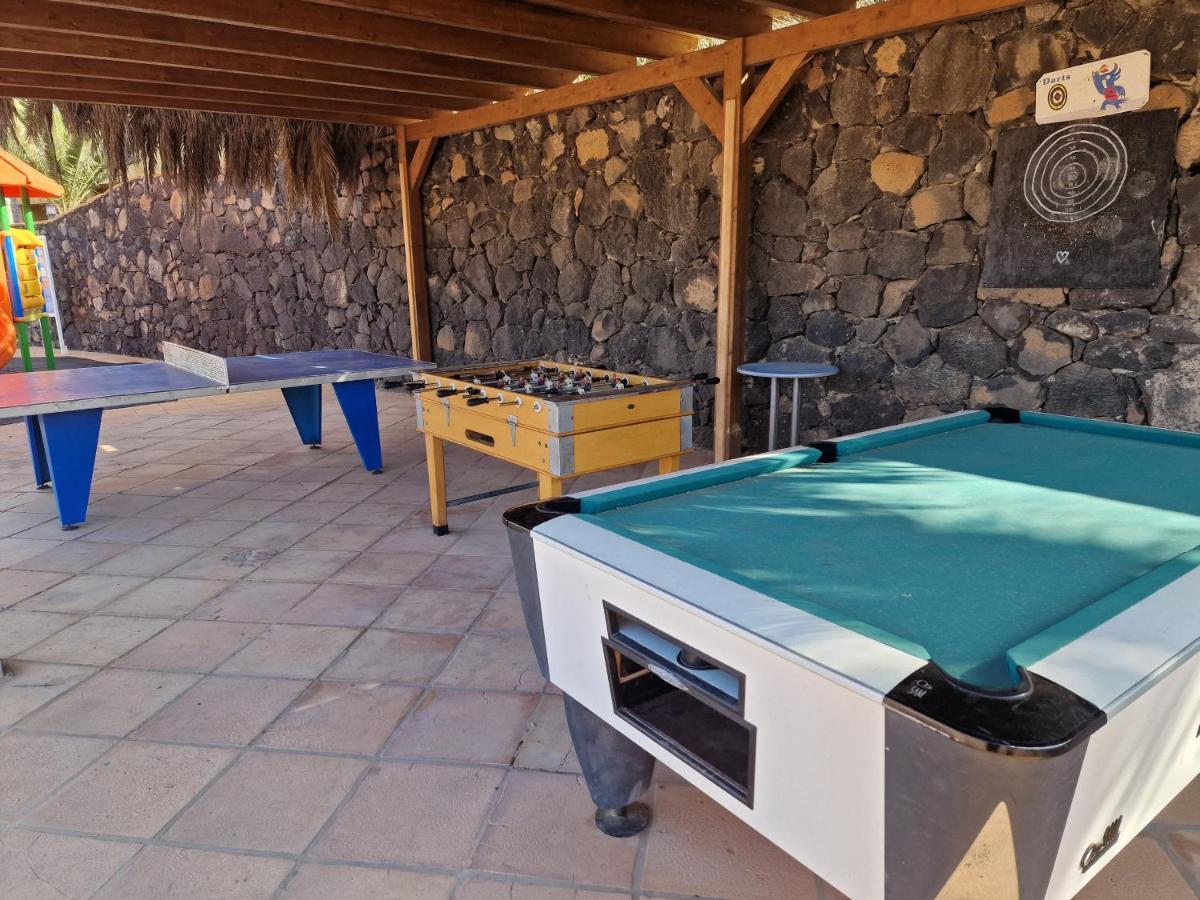 Casa Mari Y Jose Con Grandes Piscinas Y Wifi Gratis Apartment Corralejo Bagian luar foto
